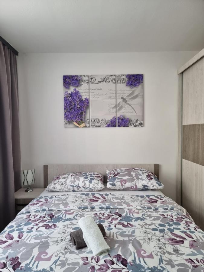 Lavanda Livno Esterno foto